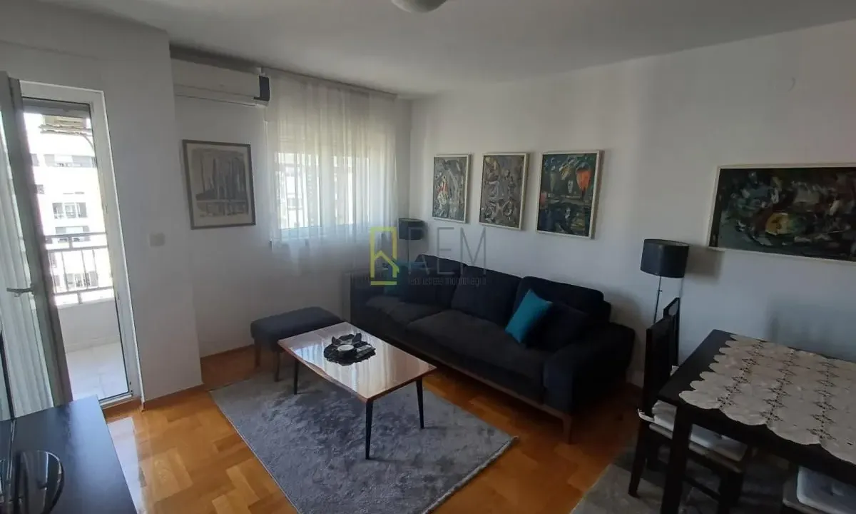 Prodaja, dvosoban stan, 55m², Stari Aerodrom, Podgorica