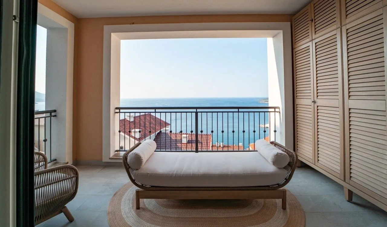 Prodaja, jednosoban stan, 77m², Luštica Bay, Tivat
