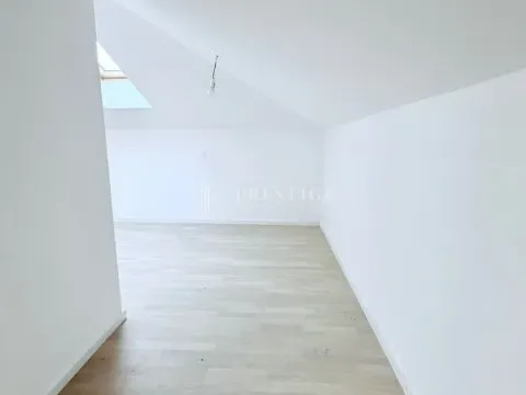 Prodaja, jednosoban stan, 52m², Tološi, Podgorica - image 6