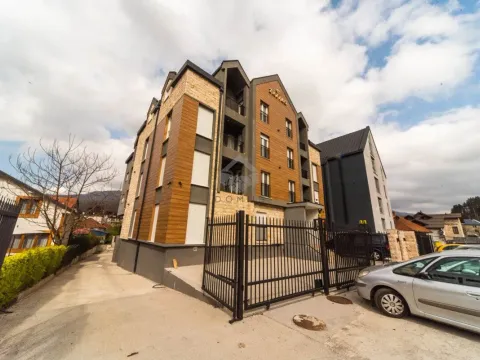 Sale, two bedroom apartment, 60m², Kolašin, Crna Gora - image 1