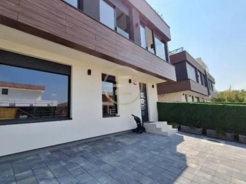Prodaja, stan, 145m², Sremska Kamenica, Petrovaradin - image 3