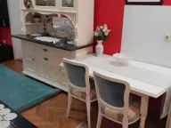 Izdavanje, četvorosoban stan, 120m², Centar, Novi Sad - image 11