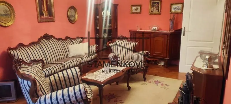 Prodaja, trosoban stan, 81m², Podbara, Novi Sad Sve Podlokacije