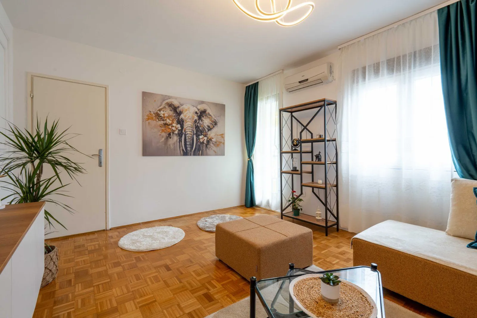 Rent, one bedroom apartment, 62m², Makedonsko naselje, Bar