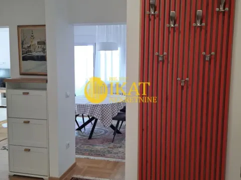 Izdavanje, trosoban stan, 88m², Tašmajdan, Palilula Sve Podlokacije - image 11
