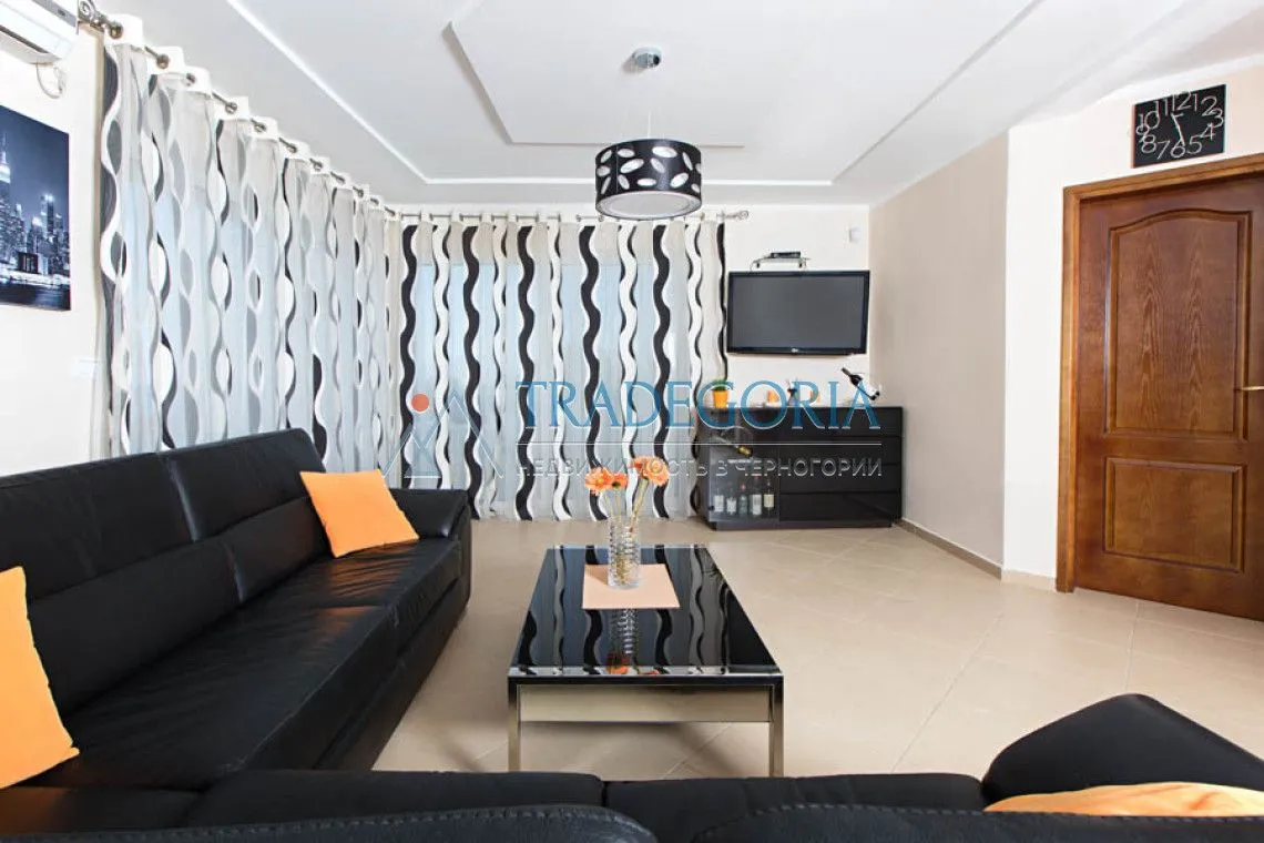 Prodaja, kuća, 250m², Utjeha, Ulcinj