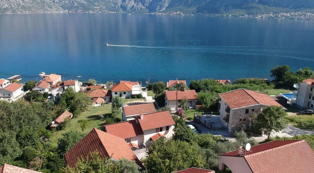 Sale, house, 123m², Prčanj, Kotor