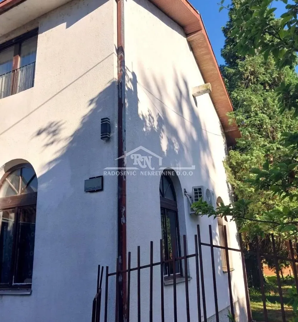 Prodaja, kuća, 366m², Obrenovac, Beograd