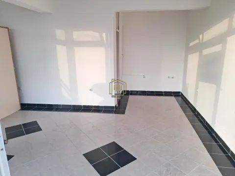 Prodaja, poslovni prostor, 173m², Petrovac, Budva - image 5