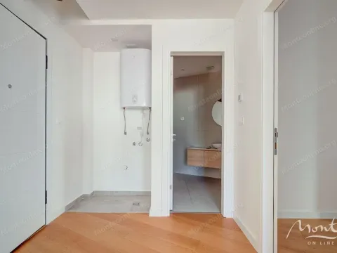 Prodaja, jednosoban stan, 66m², Bečići, Budva - image 3