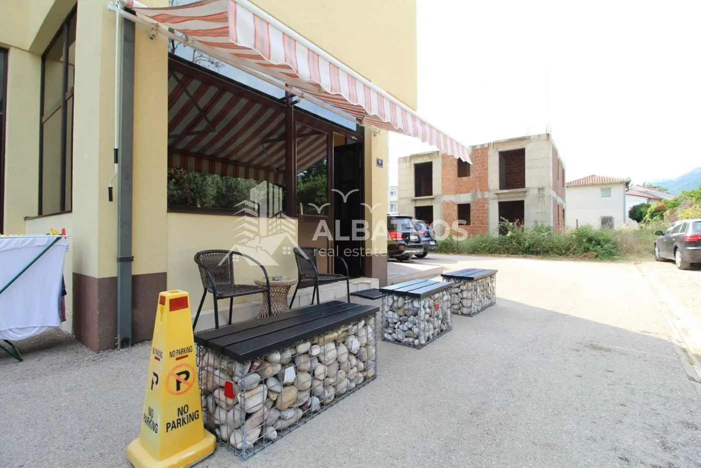 Rent, apartment, 35m², Bar, Crna Gora