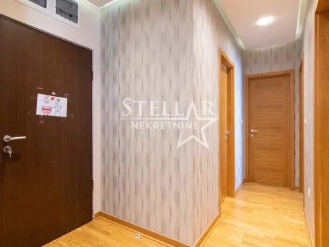 Prodaja, stan, 64m², City Kvart, Podgorica - image 12