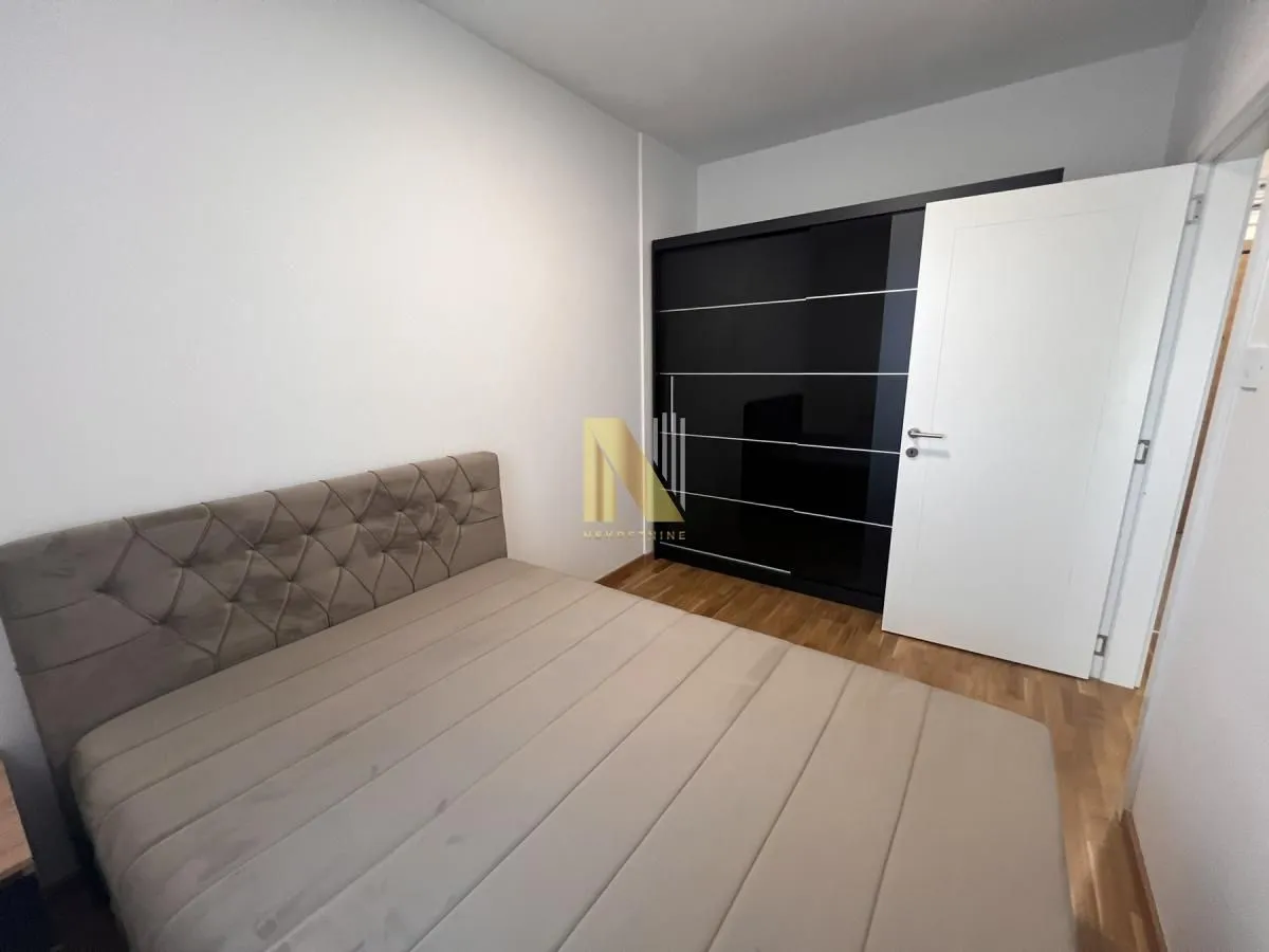 Izdavanje, jednosoban stan, 42m², Avijatičarsko naselje, Novi Sad Sve Podlokacije