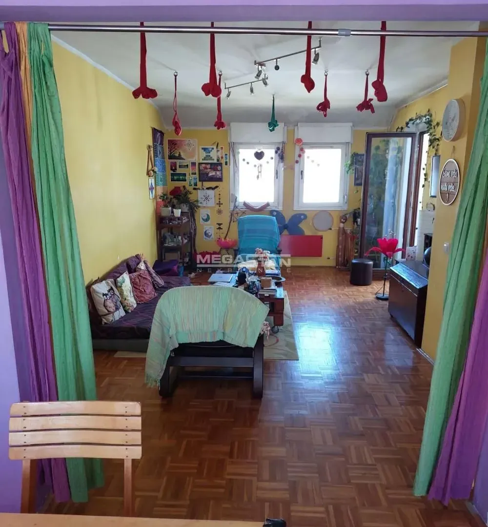 Sale, three bedroom apartment, 88m², Novi Beograd Blok 72, Novi Beograd Sve Podlokacije