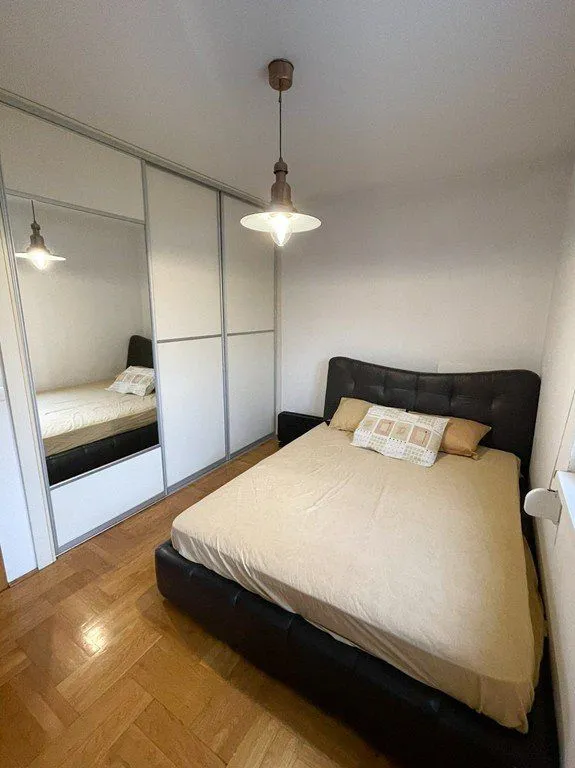 Izdavanje, dvosoban stan, 70m², Zagorič, Podgorica