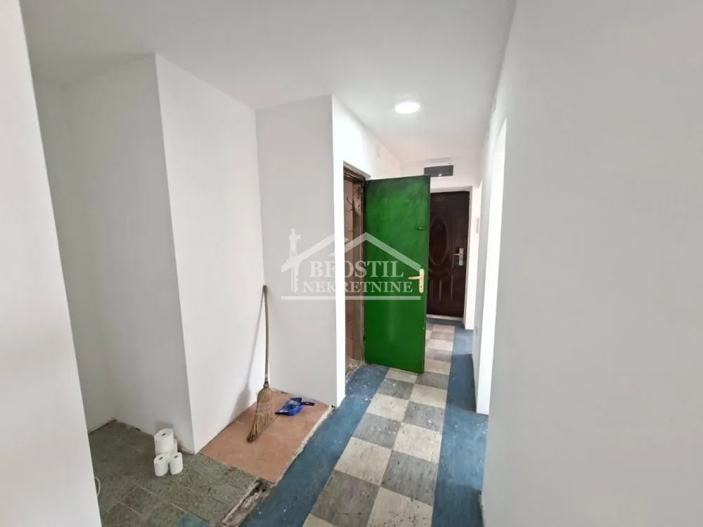 Prodaja, dvosoban stan, 55m², Carina, Smederevo