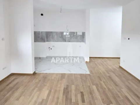 Prodaja, trosoban stan, 60m², Ledine, Beograd - image 3