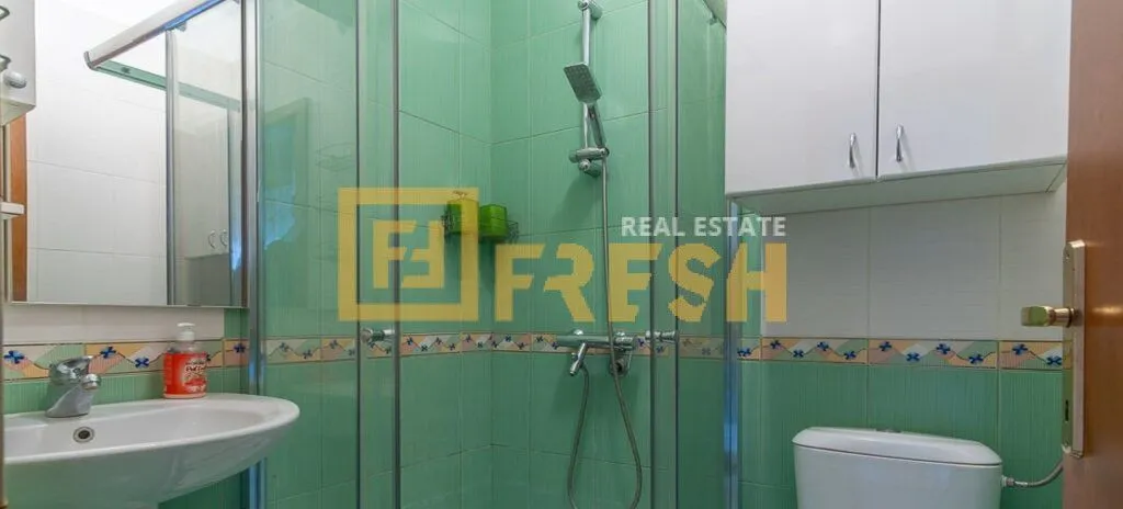 Rent, house, 250m², Stari Aerodrom, Podgorica