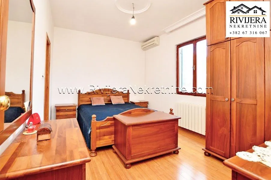 Prodaja, kuća, 320m², Bijela, Herceg Novi