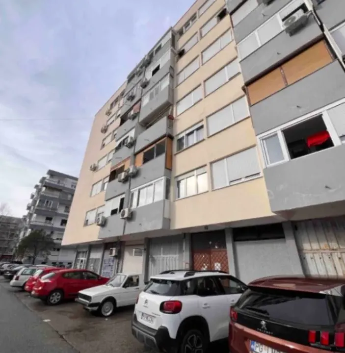 Prodaja, dvosoban stan, 75m², Preko Morače, Podgorica