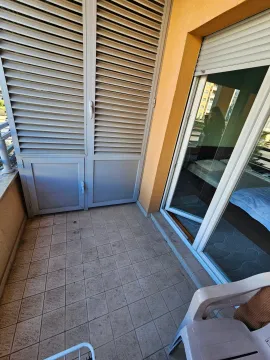 Rent, one bedroom apartment, 54m², City Kvart, Podgorica - image 8