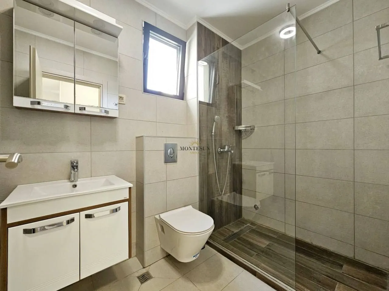 Rent, two bedroom apartment, 68m², Budva, Crna Gora