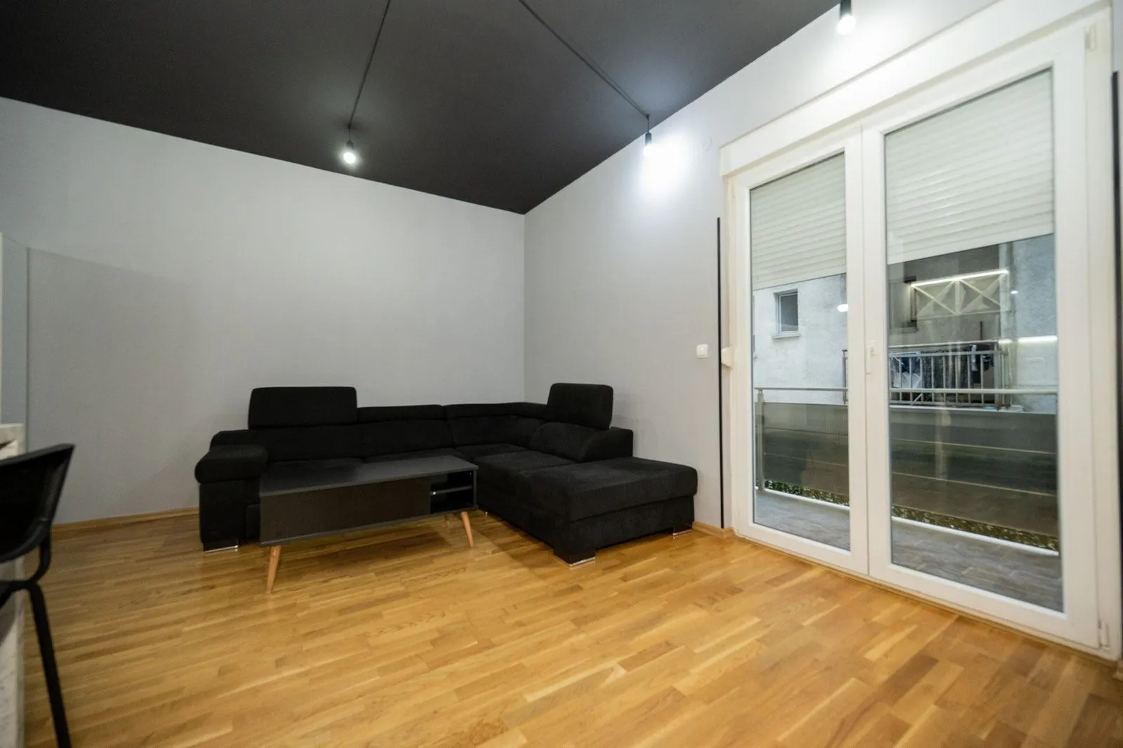 Rent, one bedroom apartment, 63m², Momišići, Podgorica