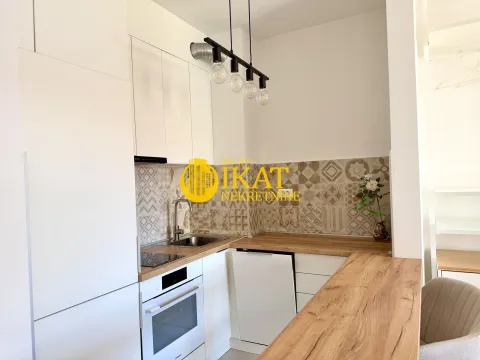 Prodaja, stan, 23m², Južni Bulevar, Vračar Sve Podlokacije - image 2