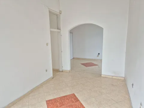 Izdavanje, poslovni prostor, 122m², Drpe Mandića, Podgorica - image 7