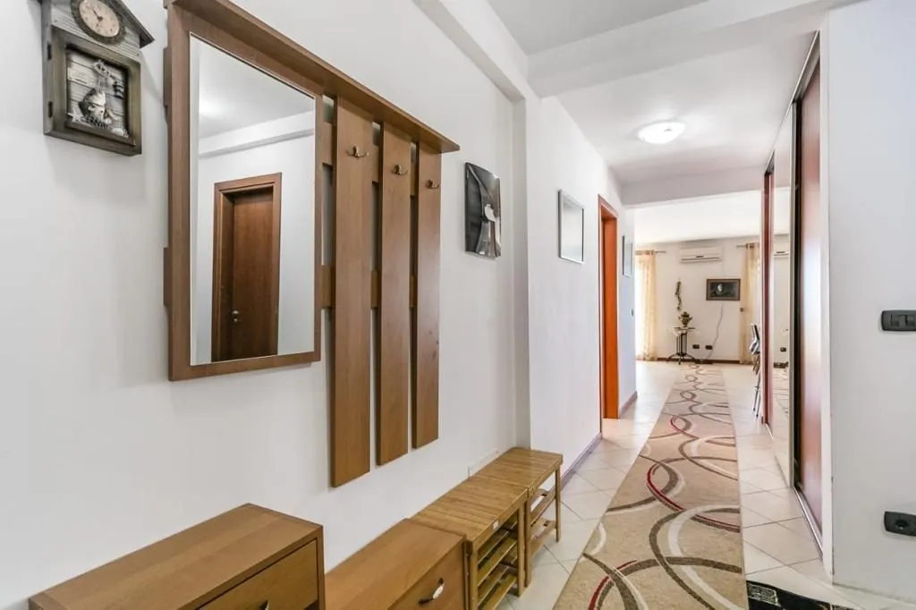 Sale, three bedroom apartment, 150m², Rafailovići, Budva