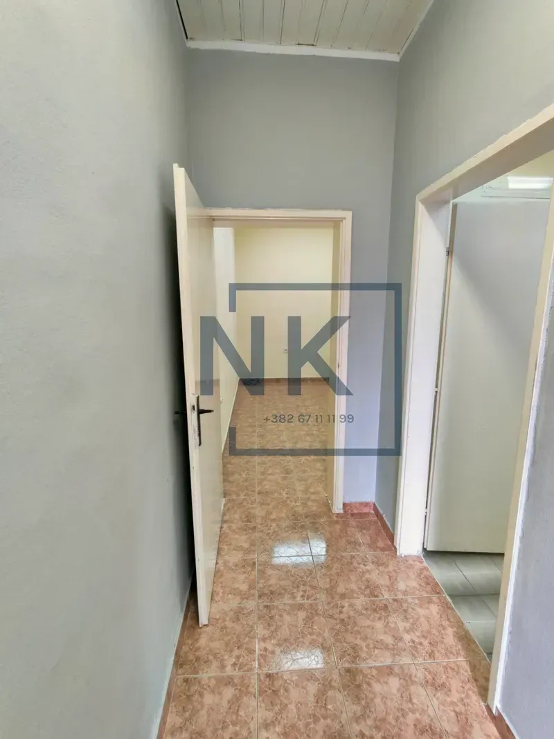 Sale, office space, 36m², Lepa Kata, Podgorica