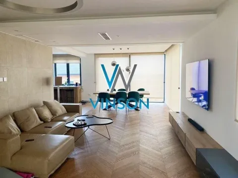 Prodaja, kuća, 360m², Petrovaradin, Novi Sad