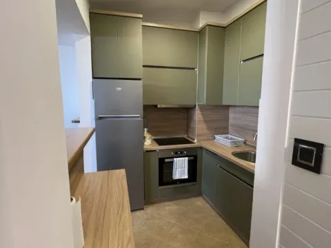 Izdavanje, dvosoban stan, 71m², Stari Aerodrom, Podgorica - image 5