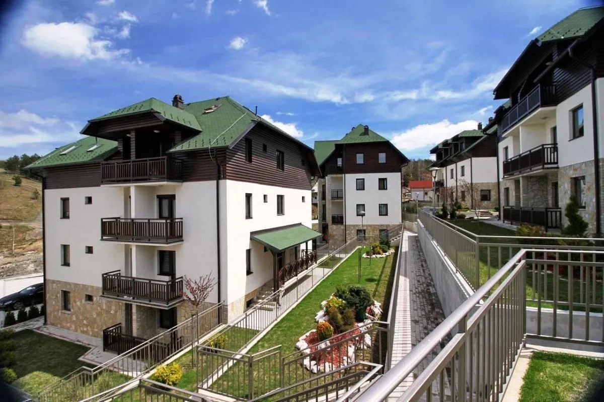 Prodaja, trosoban stan, 53m², Zlatibor, Srbija