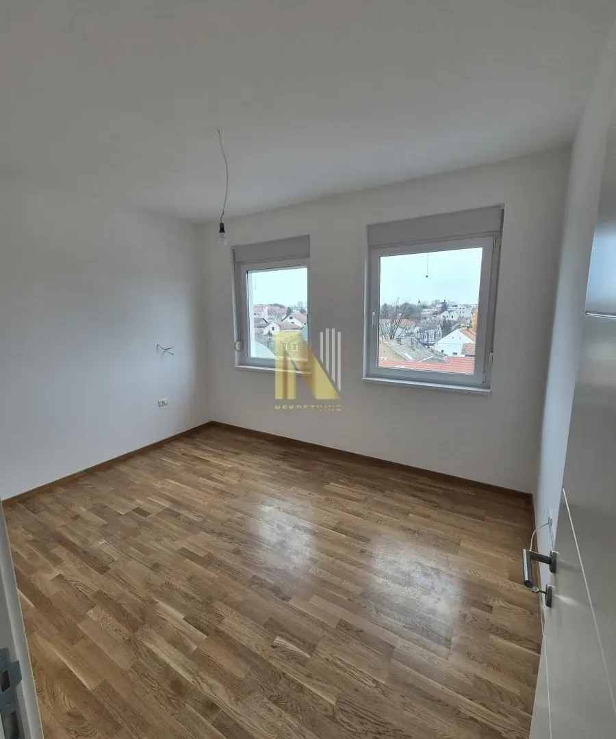 Sale, office space, 650m², Petrovaradin, Novi Sad