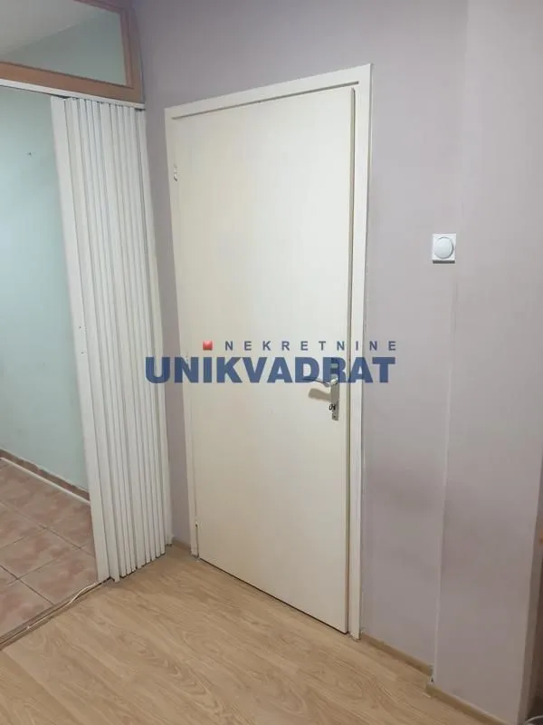 Prodaja, jednosoban stan, 44m², Kneževac, Beograd