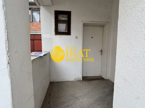 Prodaja, kuća, 130m², Nova Pazova, Stara Pazova - image 9