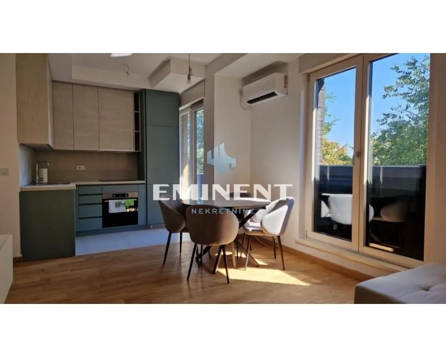 Rent, two bedroom apartment, 40m², Lekino Brdo, Voždovac Sve Podlokacije