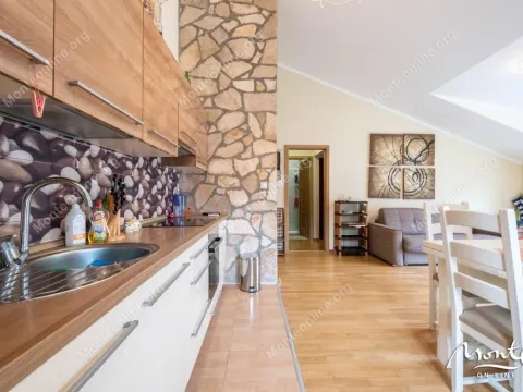 Prodaja, dvosoban stan, 83m², Prčanj, Kotor - image 10