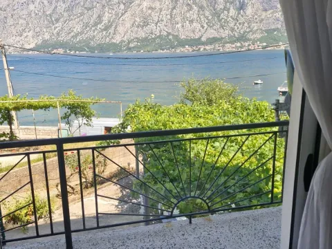 Sale, two bedroom apartment, 85m², Prčanj, Kotor - image 18