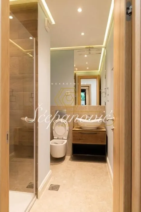 Sale, four bedroom apartment, 96m², Crveni Krst, Beograd