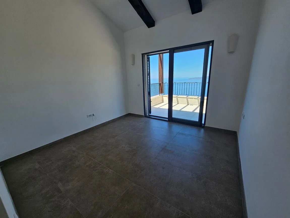 Sale, house, 430m², Blizikuće, Budva
