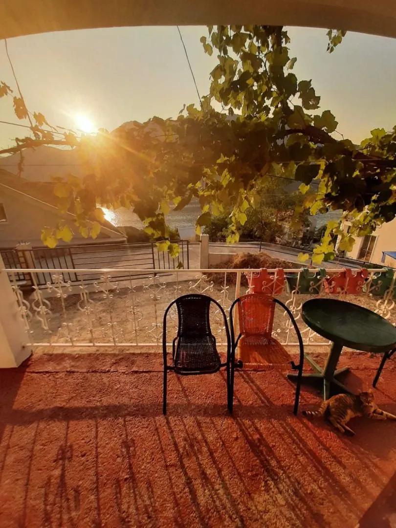 Sale, house, 156m², Lepetani, Tivat