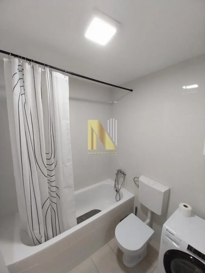Izdavanje, četvorosoban stan, 70m², Podbara, Novi Sad Sve Podlokacije