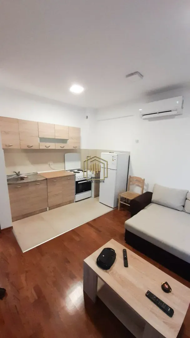 Izdavanje, jednosoban stan, 47m², Ljubović, Podgorica