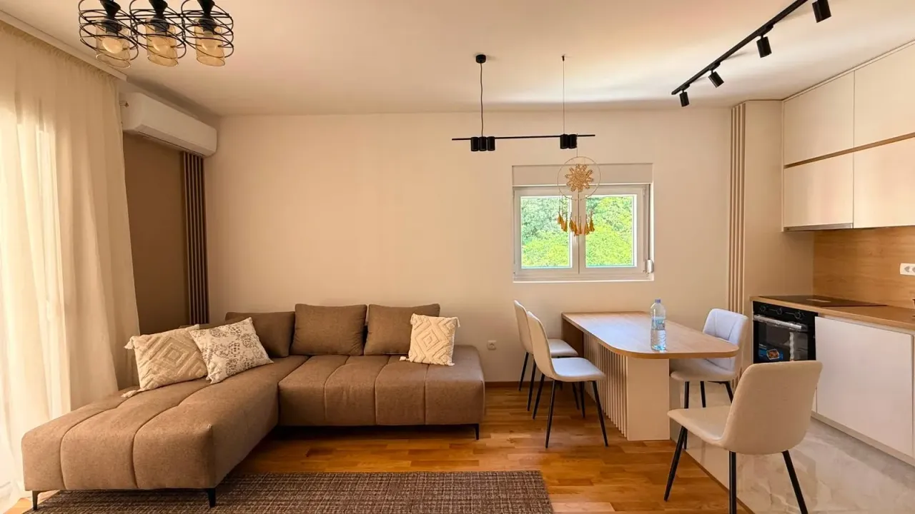 Sale, one bedroom apartment, 46m², Bečići, Budva