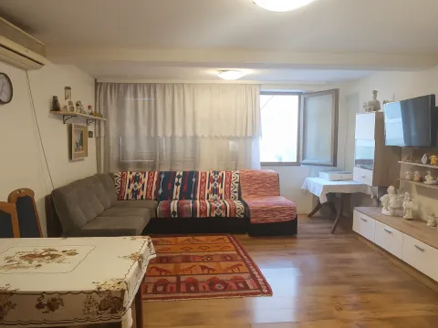 Sale, house, 215m², Šušanj, Bar - image 2