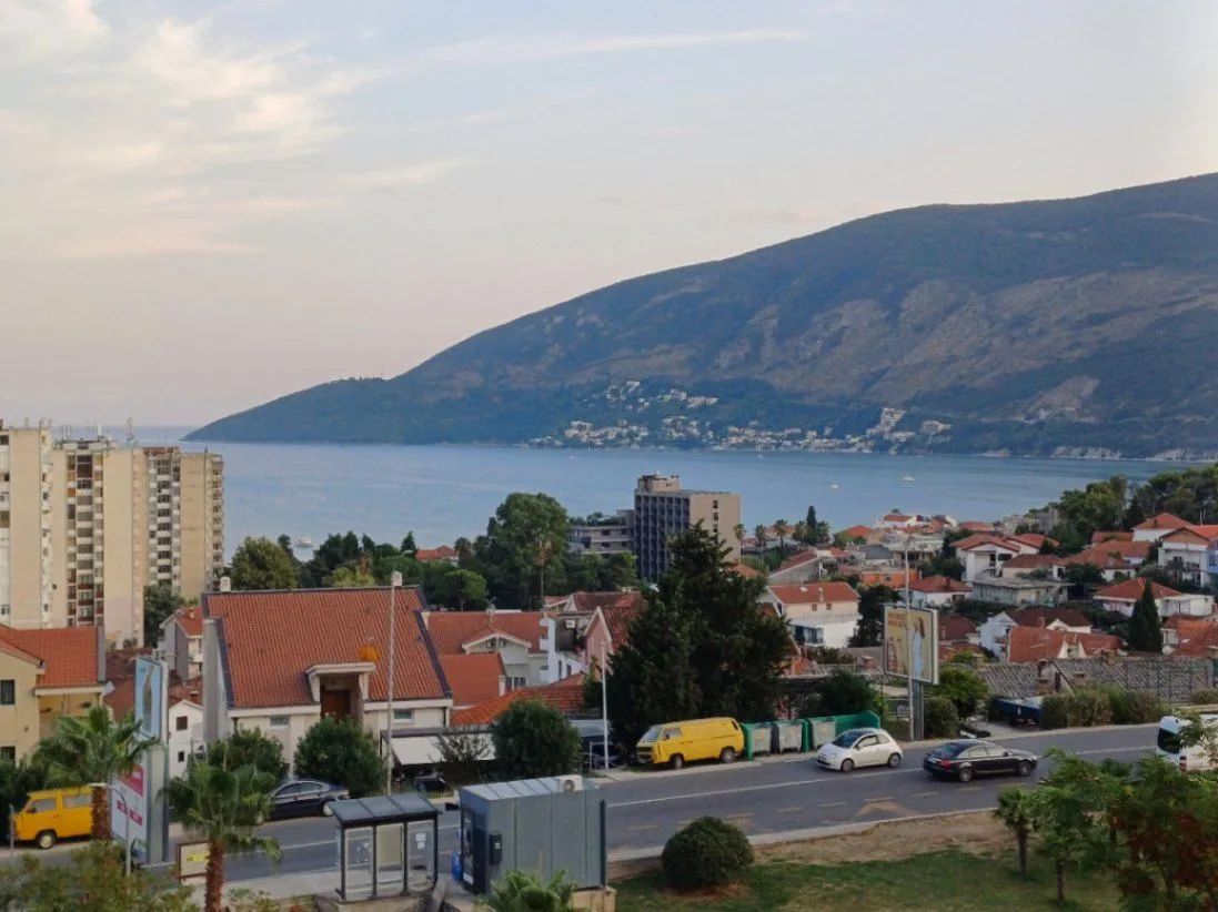 Prodaja, dvosoban stan, 55m², Igalo, Herceg Novi