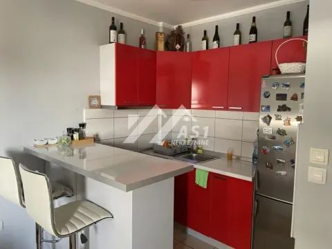 Rent, two bedroom apartment, 35m², Bulevar patrijarha Pavla, Novi Sad Sve Podlokacije - image 3