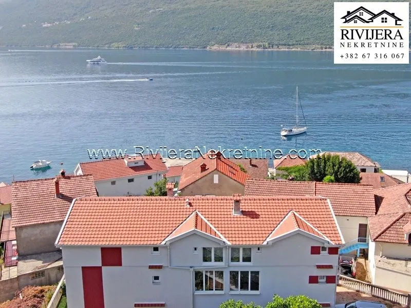 Prodaja, kuća, 300m², Đenovići, Herceg Novi